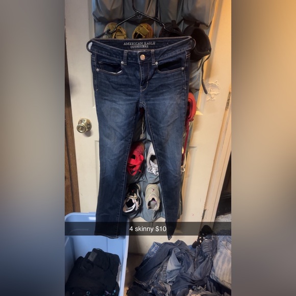 Jeans - Picture 13 of 16